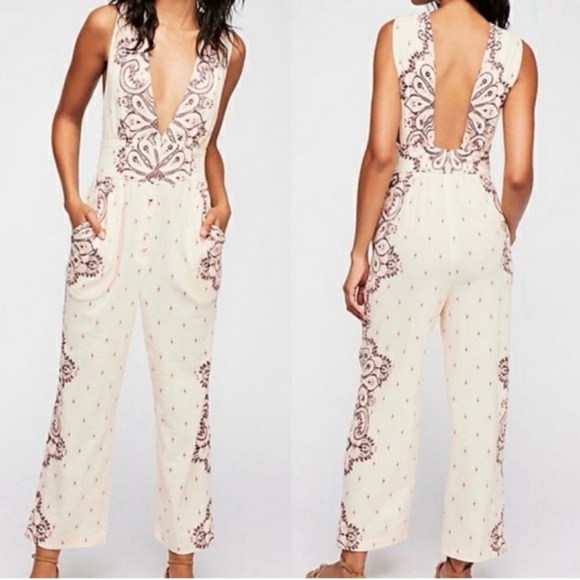 Free People Setting Sun V-neck Jumpsuit Size XS - Picture 1 of 11